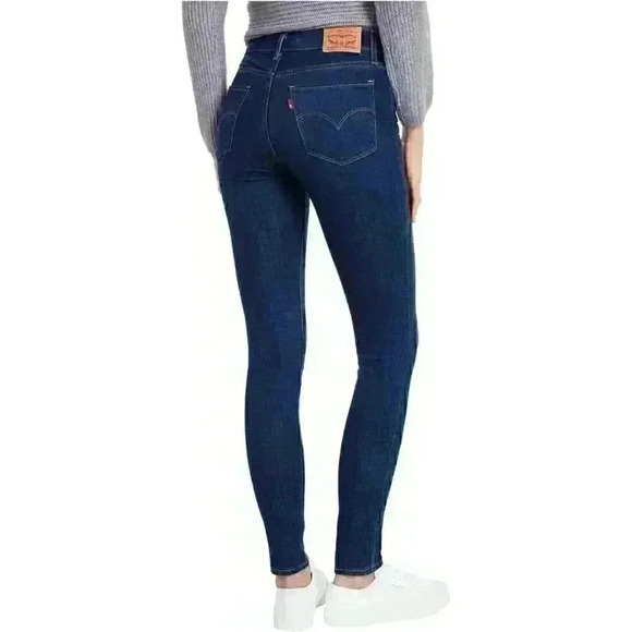 Levi's Women's 711 Skinny Medium-Wash Blue Jeans $59 - Picture 1 of 13